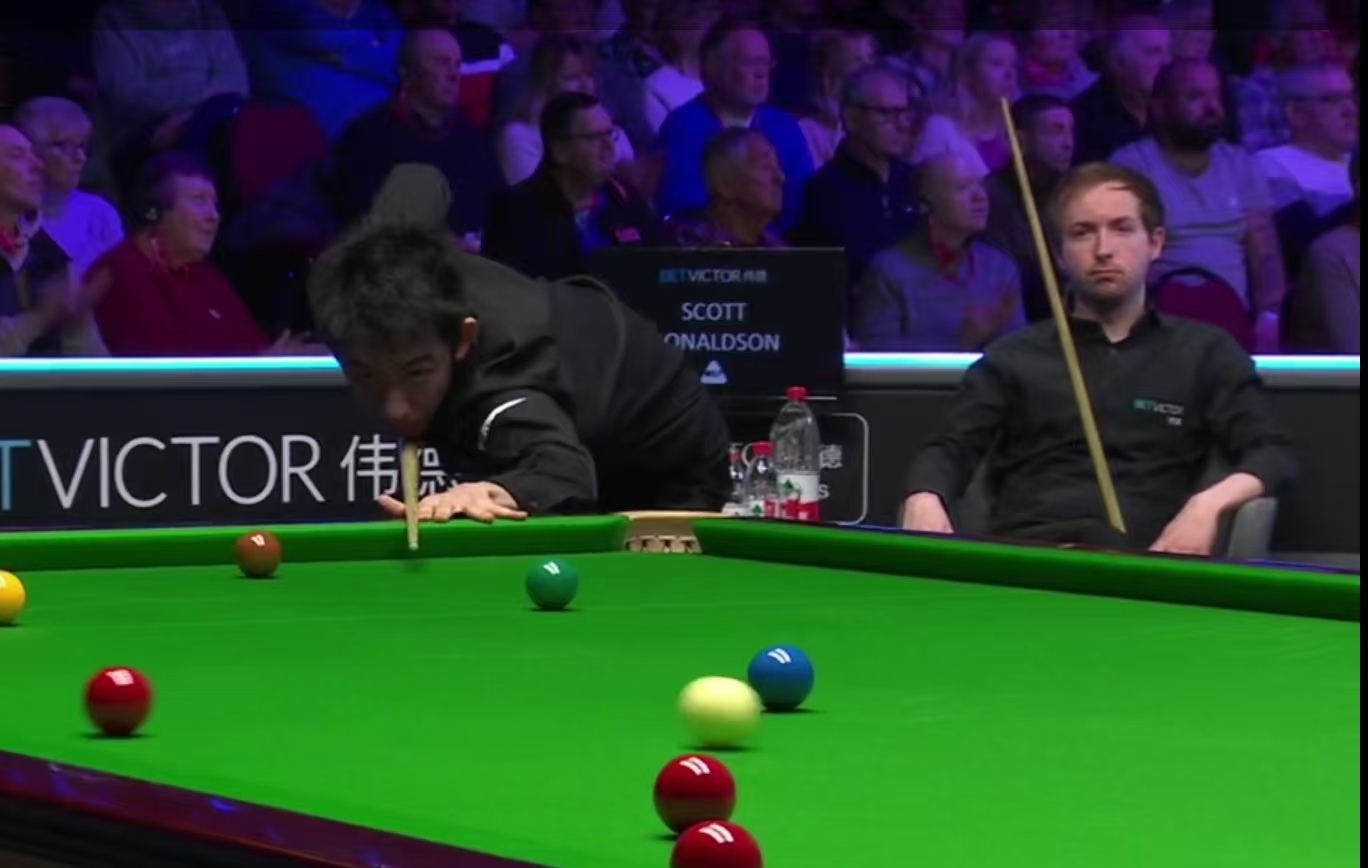 威尔士战胜对手,成功晋级八强,气势如虹 威尔士战胜对手,成功晋级八强,气势如虹