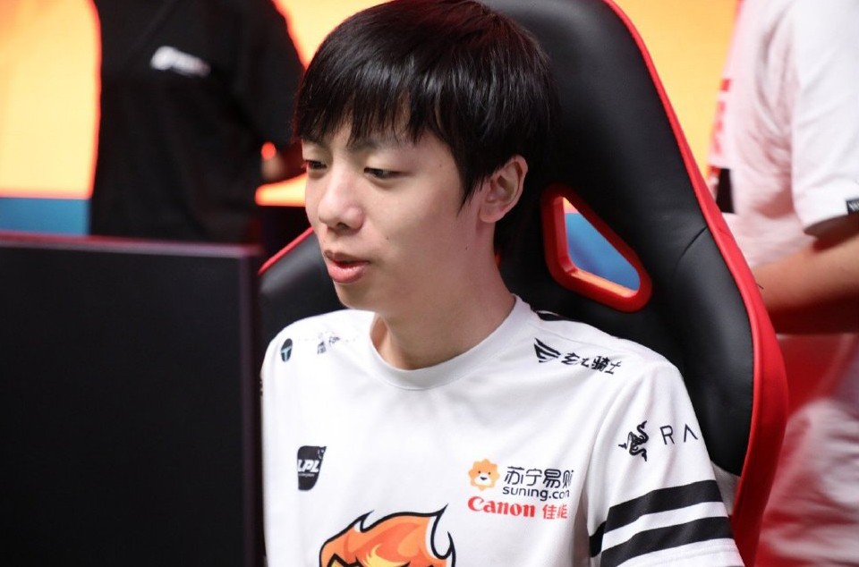 FPX力克DRX,Bin打出惊人五杀强强对话半决赛,留下经典瞬间 FPX力克DRX,Bin打出惊人五杀强强对话半决赛,留下经典瞬间