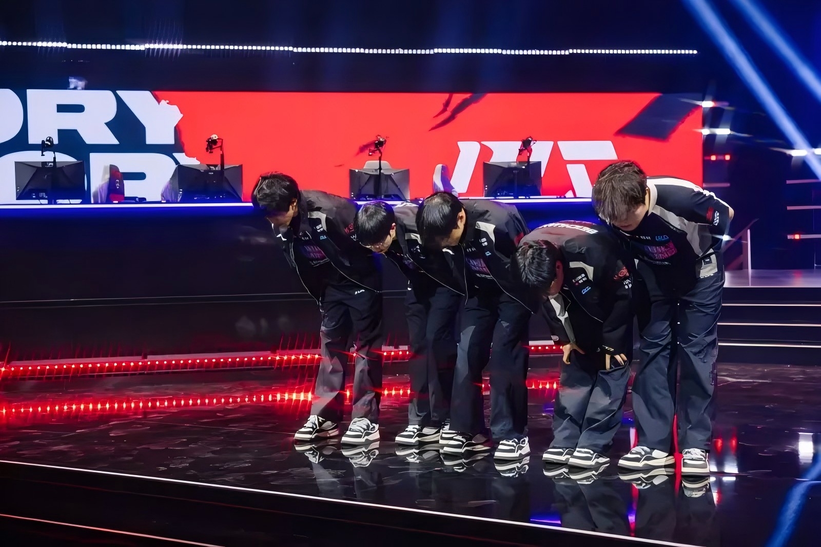 G2横扫BRO,Clid极限生还后反打焦点之战八强赛,点燃全场激情 G2横扫BRO,Clid极限生还后反打焦点之战八强赛,点燃全场激情