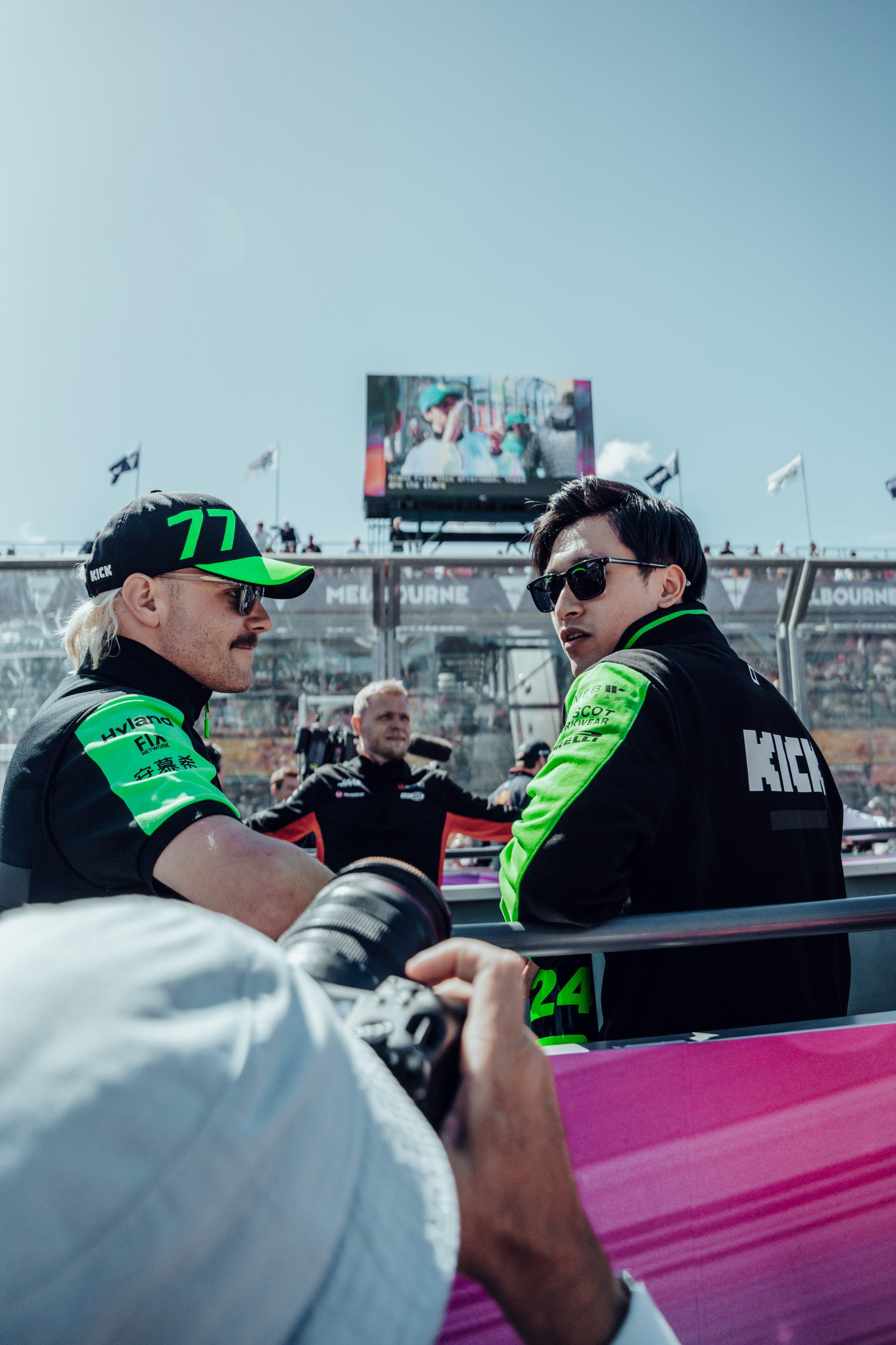 索伯车队横扫梅赛德斯，周冠宇惊艳四座的简单介绍