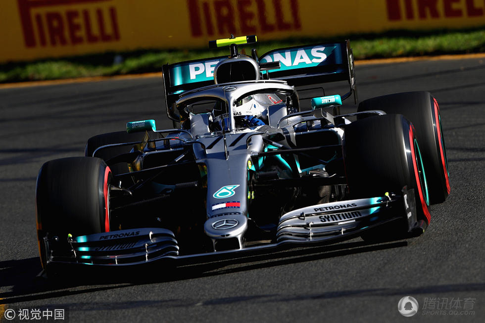 威廉姆斯逆转红牛二队，汉密尔顿带队取胜的简单介绍