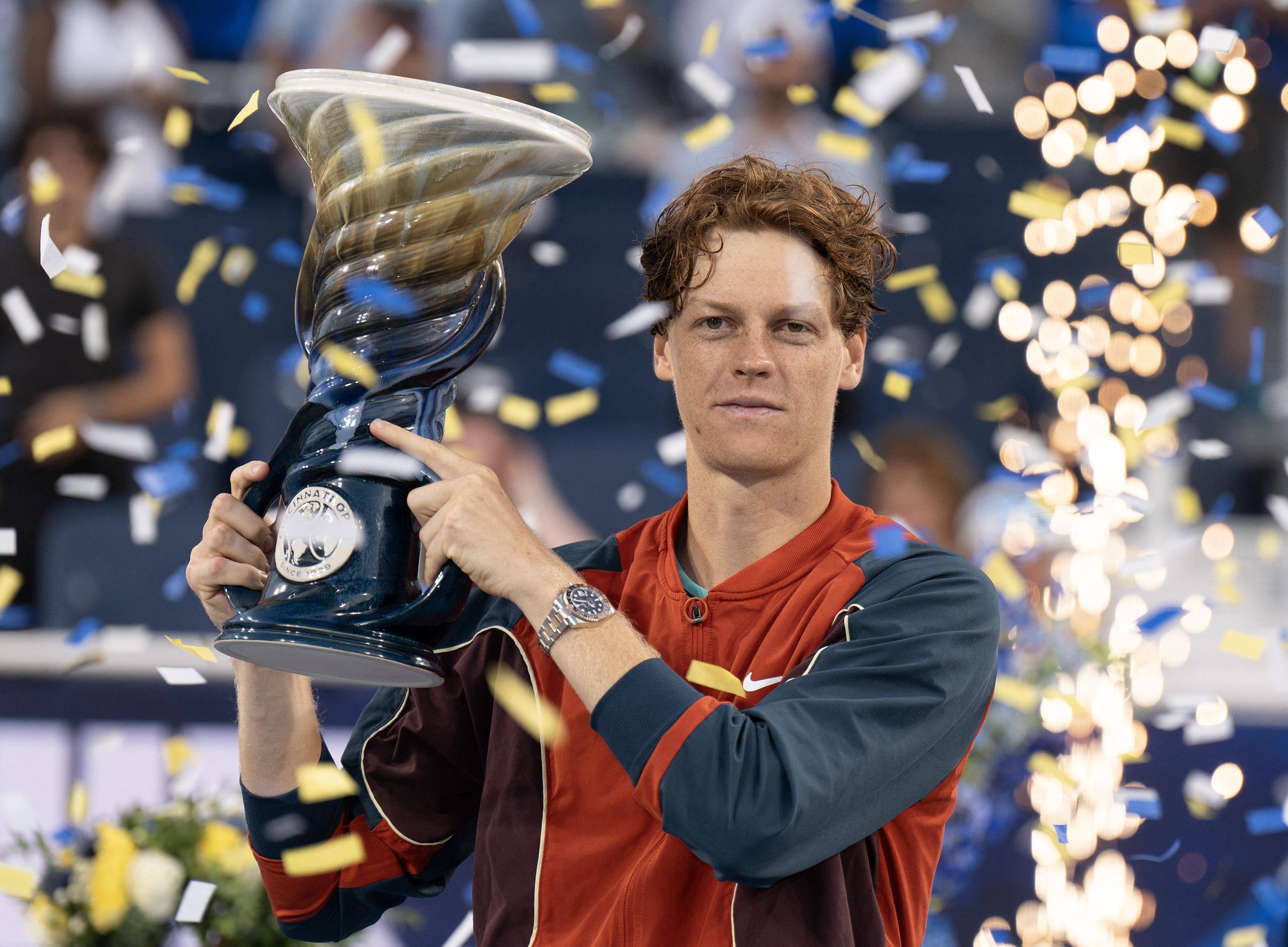 澳网逆转温网，辛纳扛起全队