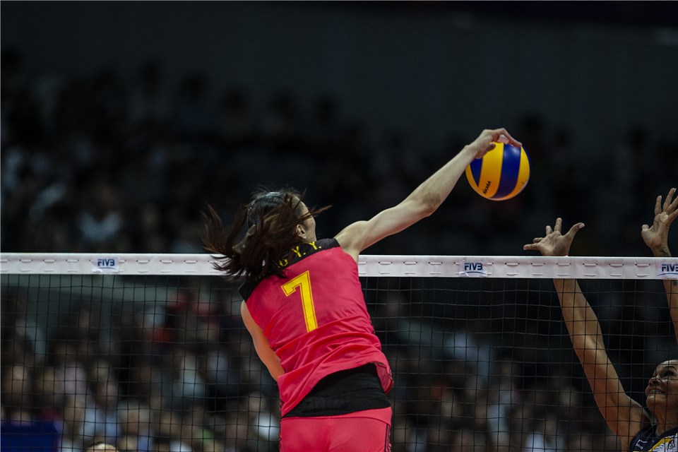 日本队鏖战泰国队,李梓嘉状态火热 日本队鏖战泰国队,李梓嘉状态火热