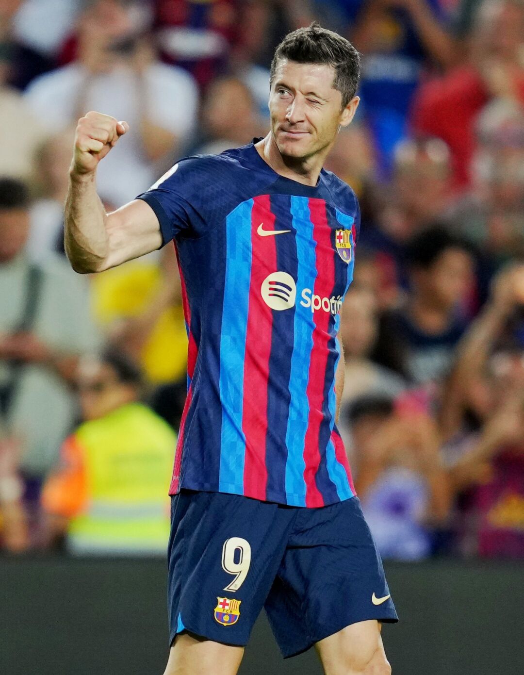 阿根廷横扫巴西，莱万状态火热