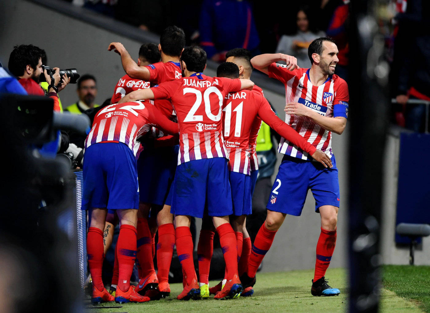 瑞典鏖战马德里竞技,布鲁诺点燃赛场 瑞典鏖战马德里竞技,布鲁诺点燃赛场