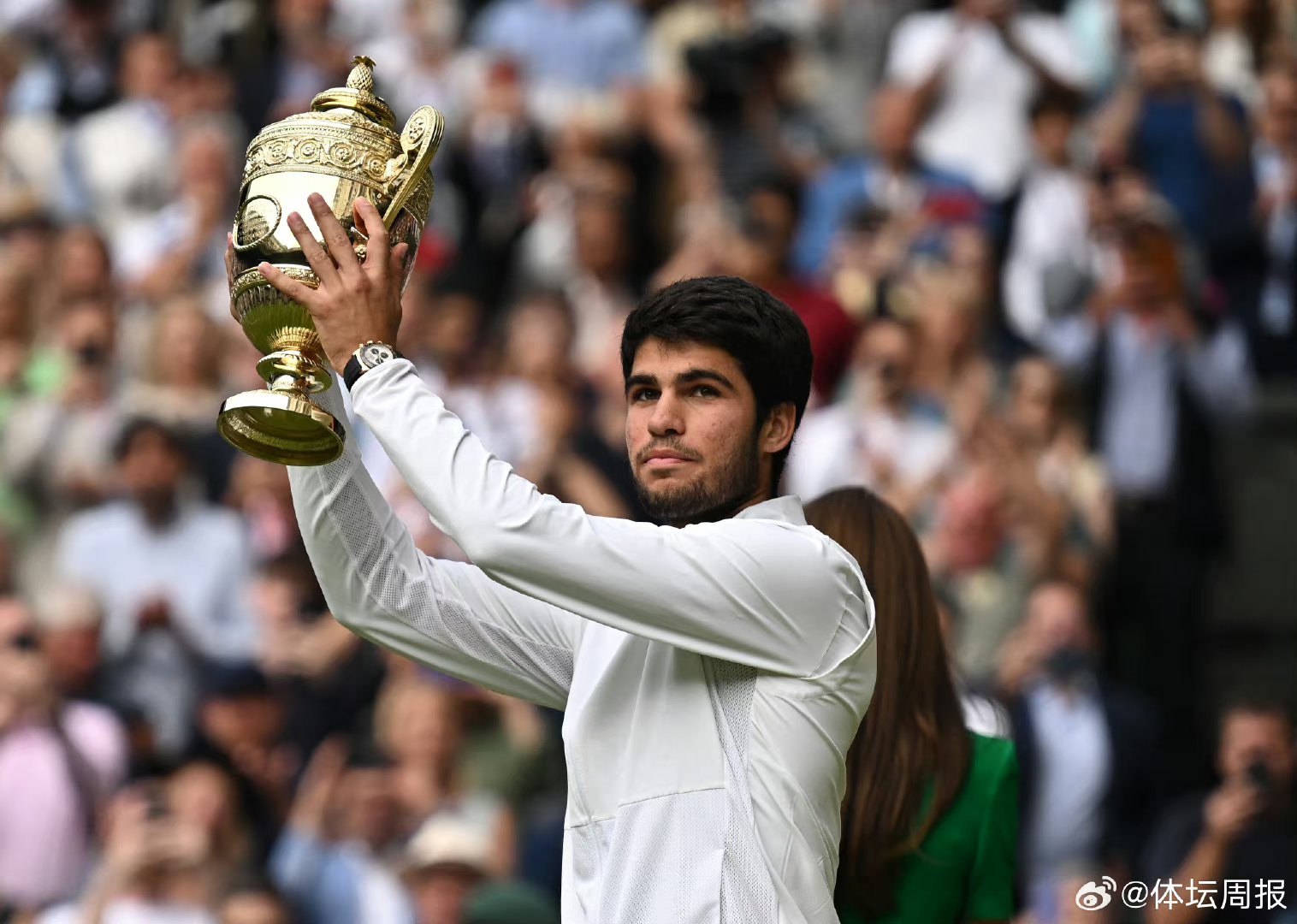 温网碾压ATP总决赛,阿尔卡拉斯惊艳四座 温网碾压ATP总决赛,阿尔卡拉斯惊艳四座
