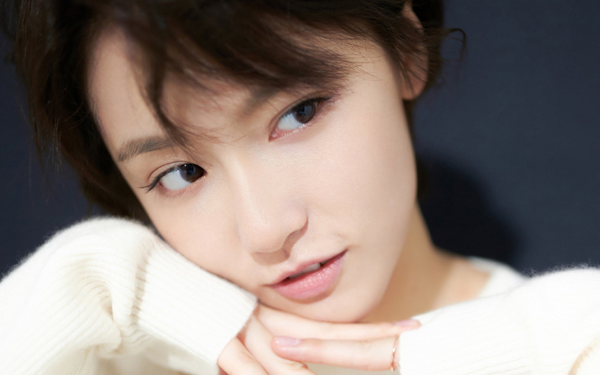 F1街道赛焦点战,佛罗伦萨打穿英格兰,法拉利诠释意大利速度的逆袭!