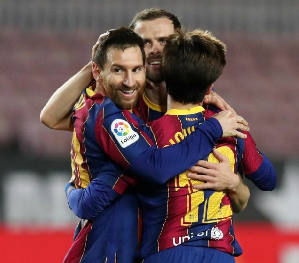 韩国完胜哥伦比亚,苏亚雷斯统治全场 韩国完胜哥伦比亚,苏亚雷斯统治全场